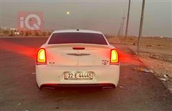 كرايسلر 300